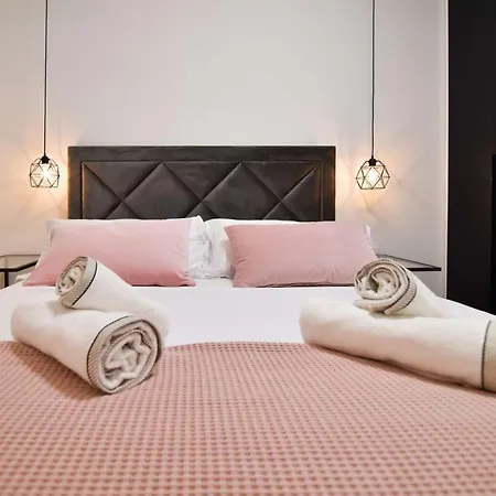 Luxury Villa La Perla With Rooftop Pool