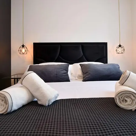 Villa Luxury Villa La Perla With Rooftop Pool *